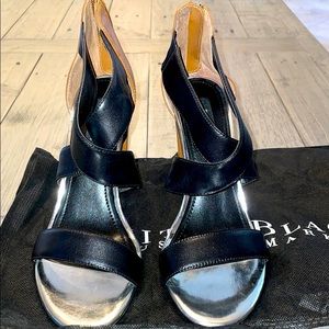 WHBM Blk/ Tan Heel 4Inch Heel